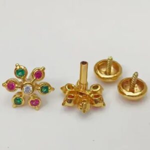 Simple three stone color stud